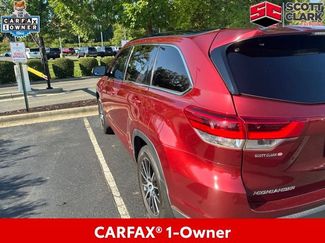 Used 2018 Toyota Highlander SE AWD/4WD video 2