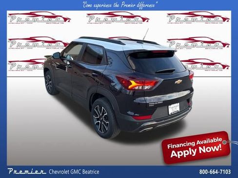 Used 2021 Chevrolet TrailBlazer ACTIV w/ Technology Package image 3