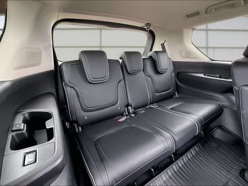 Used 2026 INFINITI QX80 Luxe w/ Cargo Package AWD/4WD image 27