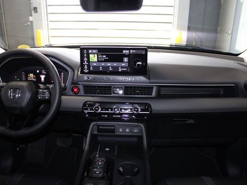 New 2026 Honda Passport RTL image 32