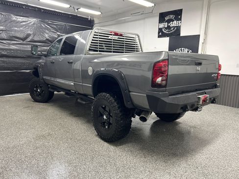 Used 2009 Dodge Ram 2500 Truck Laramie image 4