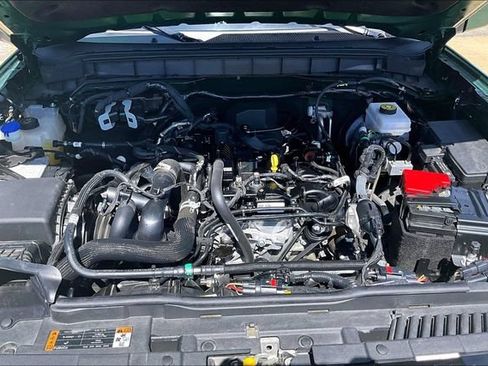 Used 2024 Ford Bronco Outer Banks AWD/4WD image 28