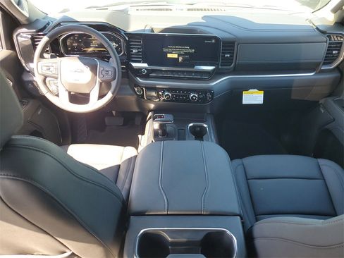 New 2026 GMC Sierra 1500 SLT w/ SLT Premium Package image 7