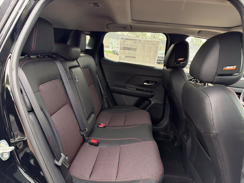 Certified 2026 Nissan Kicks SR w/ SR Premium Package AWD/4WD image 70