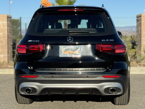 Certified 2025 Mercedes-Benz GLB 35 AMG 4MATIC image 10