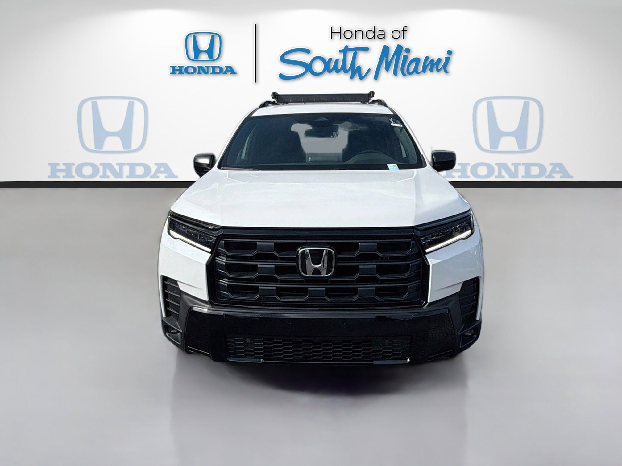 New 2026 Honda Pilot Sport image 2