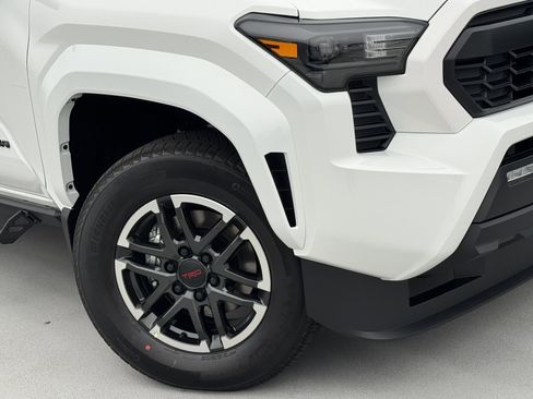 New 2026 Toyota Tacoma TRD Sport AWD/4WD image 10