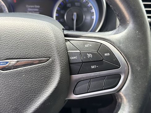 Used 2019 Chrysler 300 Touring L w/ Quick Order Package 22F RWD image 27