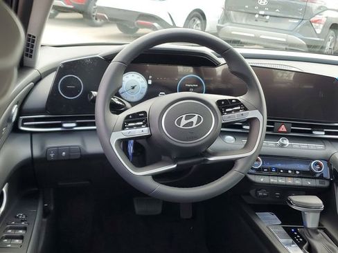 New 2026 Hyundai Elantra Limited FWD image 11