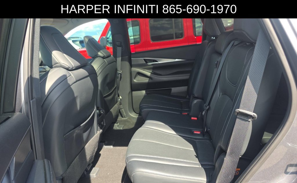 Used 2023 INFINITI QX60 Luxe w/ Cargo Package AWD/4WD image 8