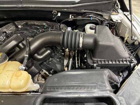 Used 2019 Ford F150 XL w/ Equipment Group 101A Mid AWD/4WD image 25