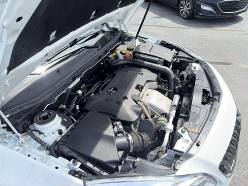 Used 2017 Buick Regal Sport Touring FWD image 65