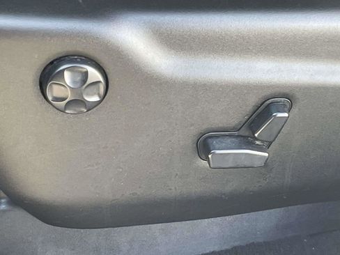 Used 2020 Dodge Durango GT image 26