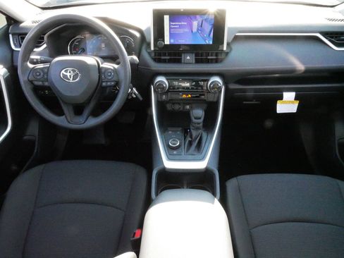 Certified 2025 Toyota RAV4 LE image 10