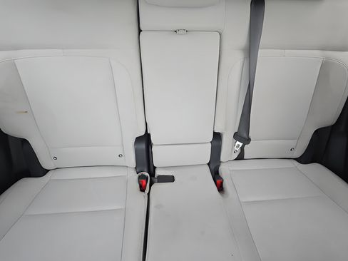 Certified 2026 Hyundai Santa Fe SE AWD/4WD image 11