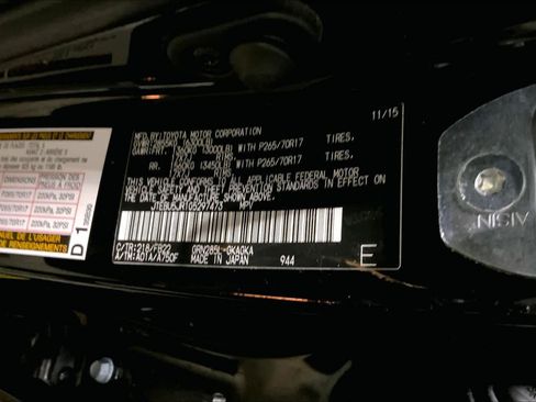 Used 2016 Toyota 4Runner SR5 image 37