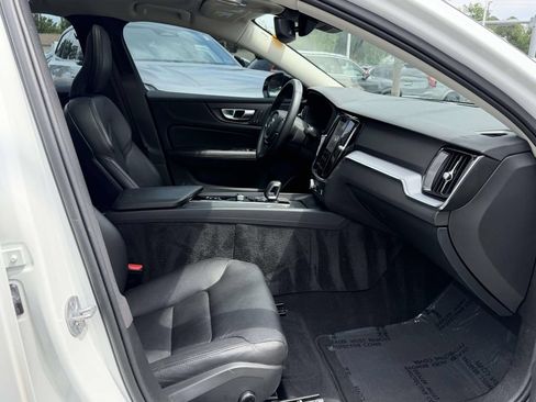 Used 2024 Volvo S60 B5 Core FWD image 12