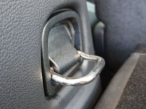 Used 2024 Volkswagen Atlas SE image 49