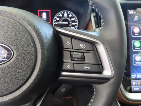 Used 2025 Subaru Outback Touring w/ Tech Package 2 image 16