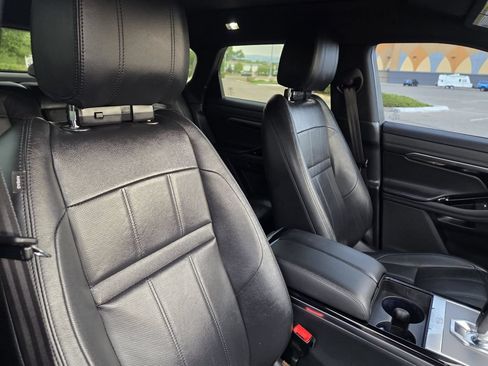 Used 2020 Land Rover Range Rover Evoque SE AWD/4WD image 27