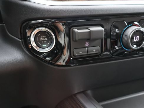 New 2026 Chevrolet Silverado 2500 LT AWD/4WD image 11