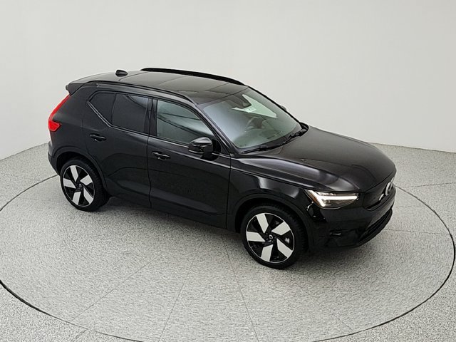 Certified 2023 Volvo XC40 Recharge Ultimate w/ Protection Package Premier AWD/4WD image 15