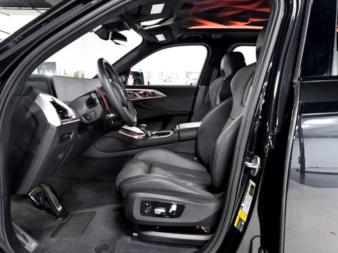 Used 2023 BMW XM AWD/4WD image 5