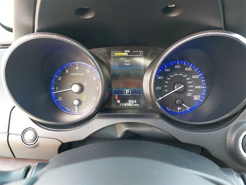 Used 2016 Subaru Outback 3.6R Limited image 36