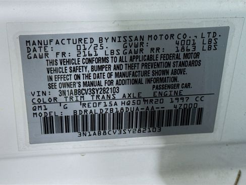 Used 2025 Nissan Sentra SV image 40