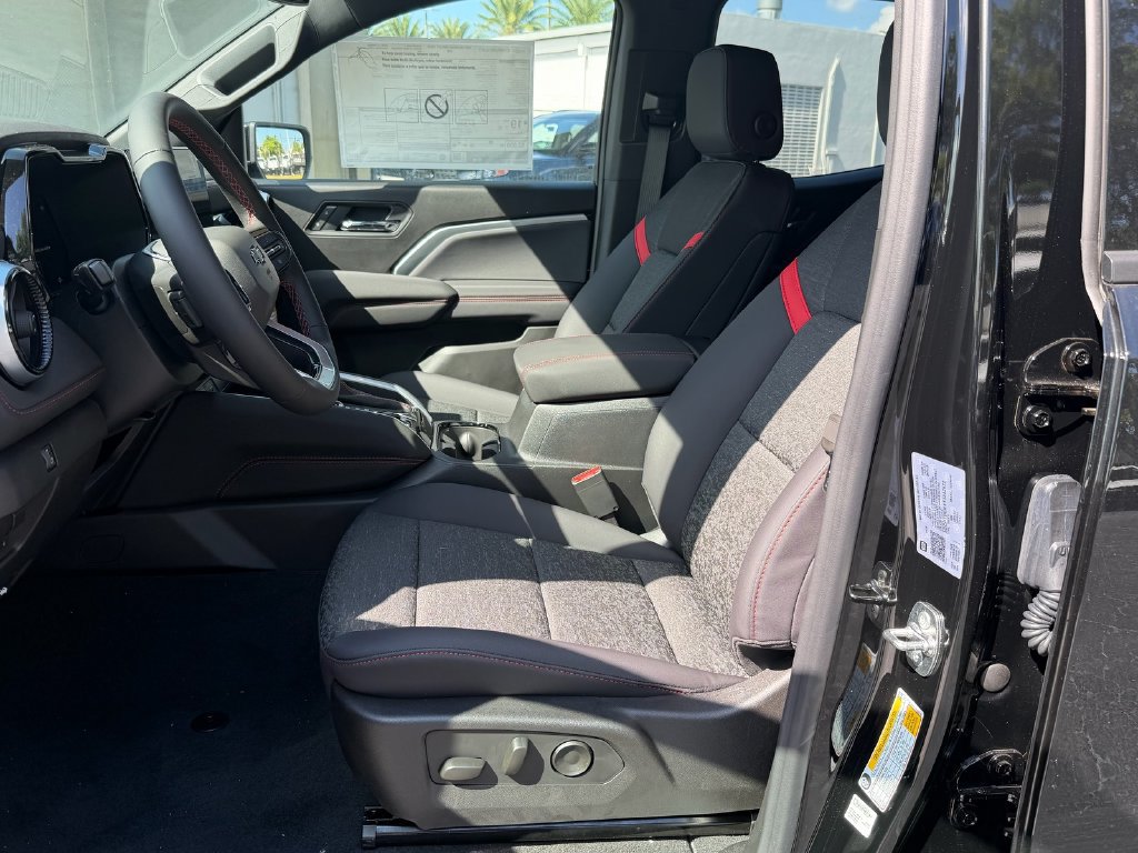 New 2026 Chevrolet Colorado Z71 AWD/4WD image 8