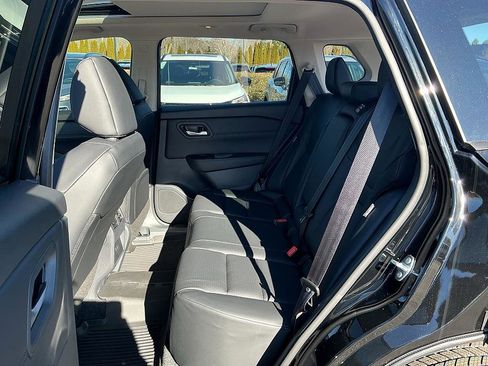 New 2026 Nissan Rogue SV image 21