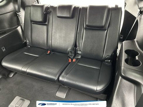 Used 2017 Toyota Highlander XLE AWD/4WD image 24