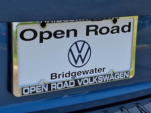 Used 2020 Volkswagen Tiguan SEL AWD/4WD image 30