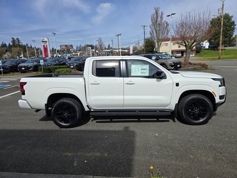 New 2026 Nissan Frontier SV image 4