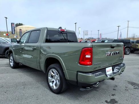 New 2026 RAM 1500 4x4 Crew Cab image 6