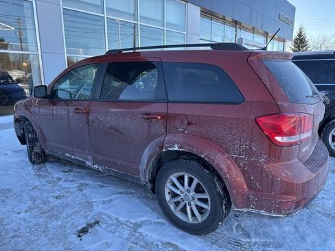 Used 2013 Dodge Journey SXT w/ Popular Equipment Group image 4