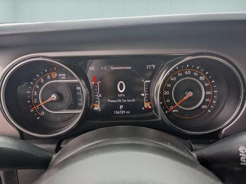 Used 2021 Jeep Wrangler Unlimited Sport AWD/4WD image 16
