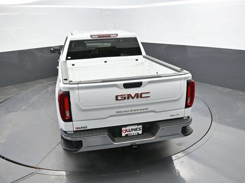 Used 2024 GMC Sierra 1500 SLT AWD/4WD image 31