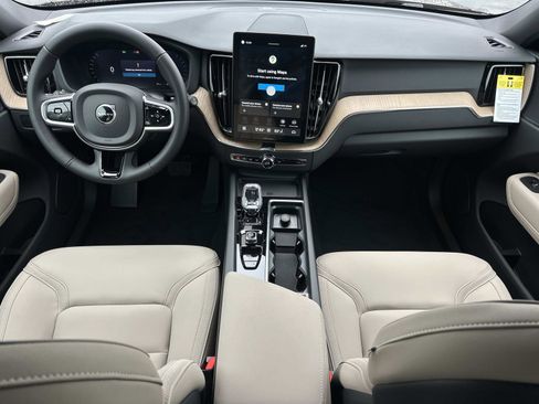 New 2026 Volvo XC60 B5 Core w/ Climate Package image 7