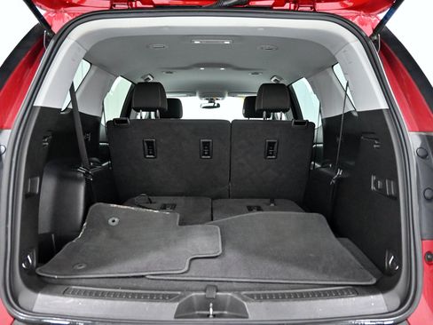 Used 2020 GMC Acadia SLE FWD image 33