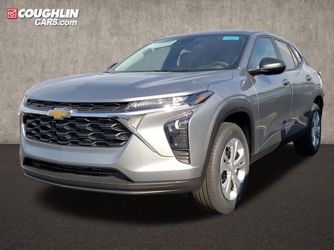 New 2026 Chevrolet Trax LS FWD image 1