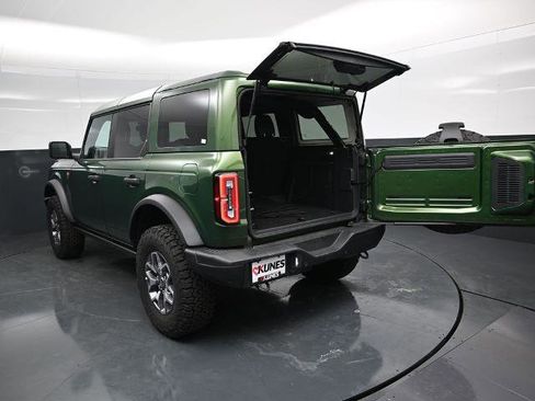 Certified 2025 Ford Bronco Badlands image 12