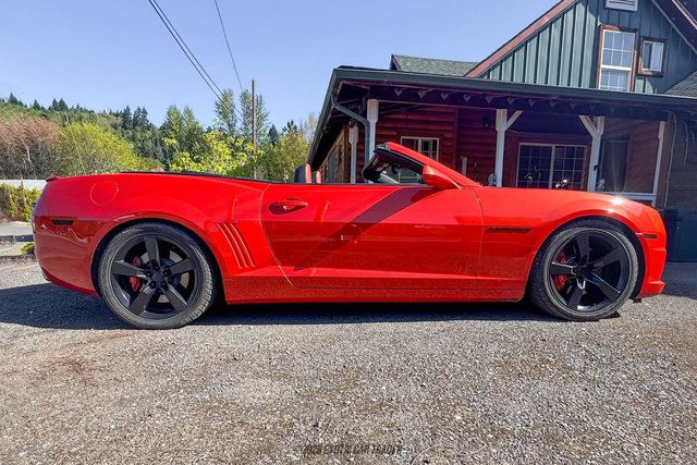 Used 2012 Chevrolet Camaro SS w/ RS Package RWD image 9