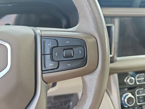 Used 2023 GMC Yukon XL Denali w/ Denali Reserve Package AWD/4WD image 25