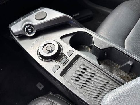 Used 2023 Kia EV6 Wind RWD image 9