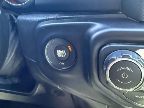 Used 2020 Jeep Wrangler Unlimited Rubicon w/ Quick Order Package 28Y Recon image 32