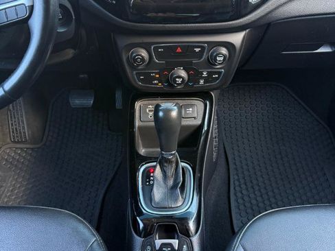 Used 2020 Jeep Compass Latitude FWD image 24