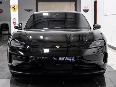 Used 2025 Porsche Taycan RWD image 6