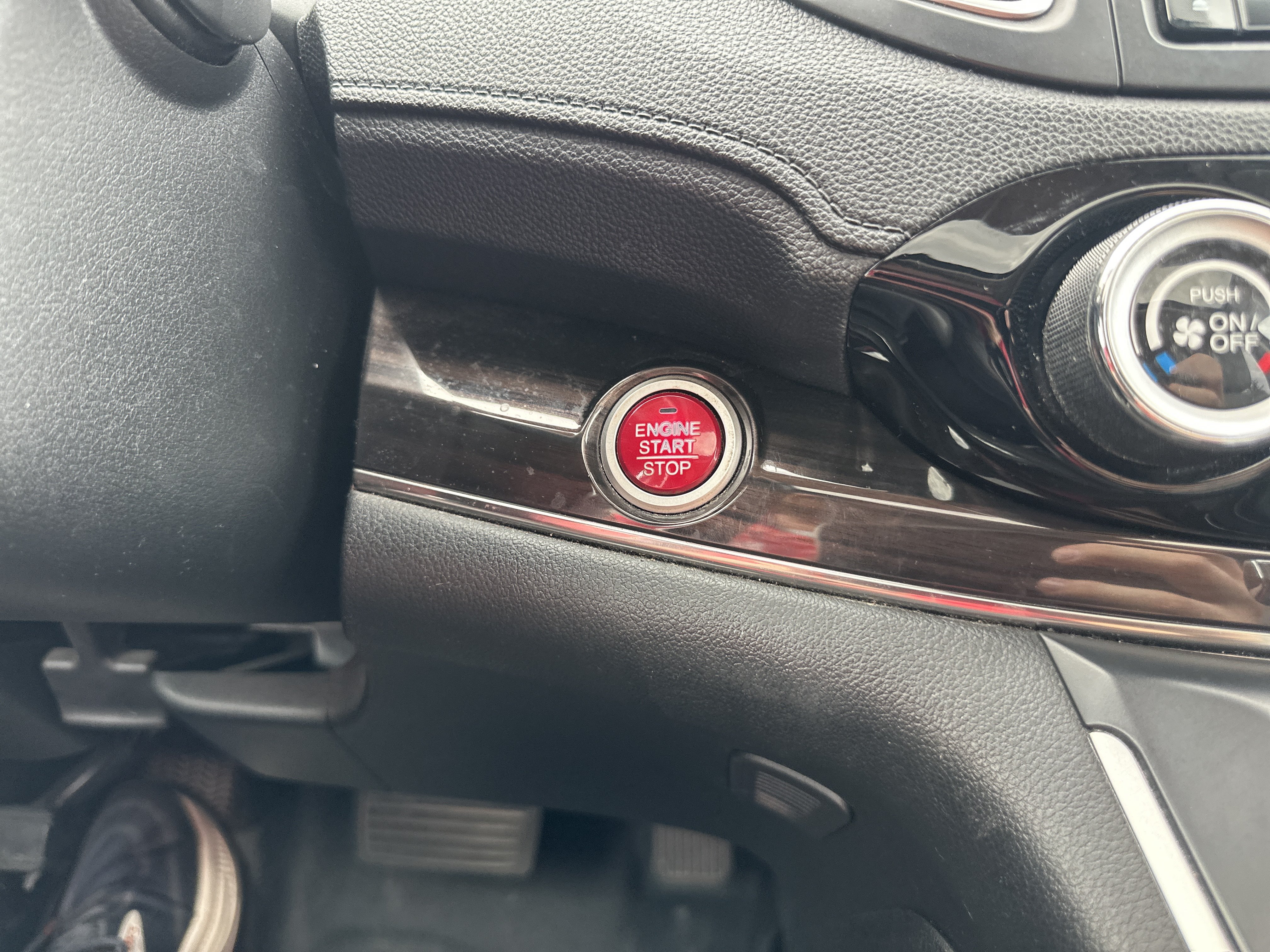 Used 2015 Honda CR-V EX-L image 23