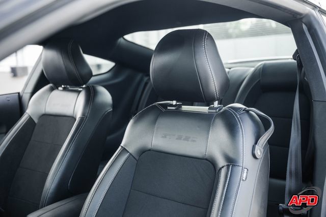 Used 2018 Ford Mustang Shelby GT350 w/ Convenience Package RWD image 25